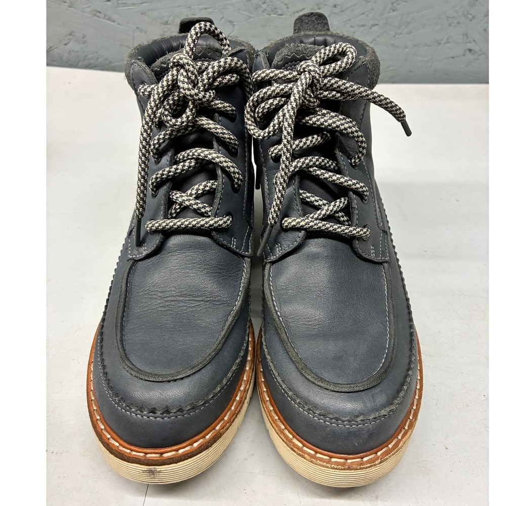 Clarks Boots Women's 6.5M Navy Leather Waterproof Ankle Winter Hiking Outdoor - Picture 4 of 15